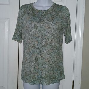 Nine West tropical fern print  super soft short sleeve top Sz XS NWOT